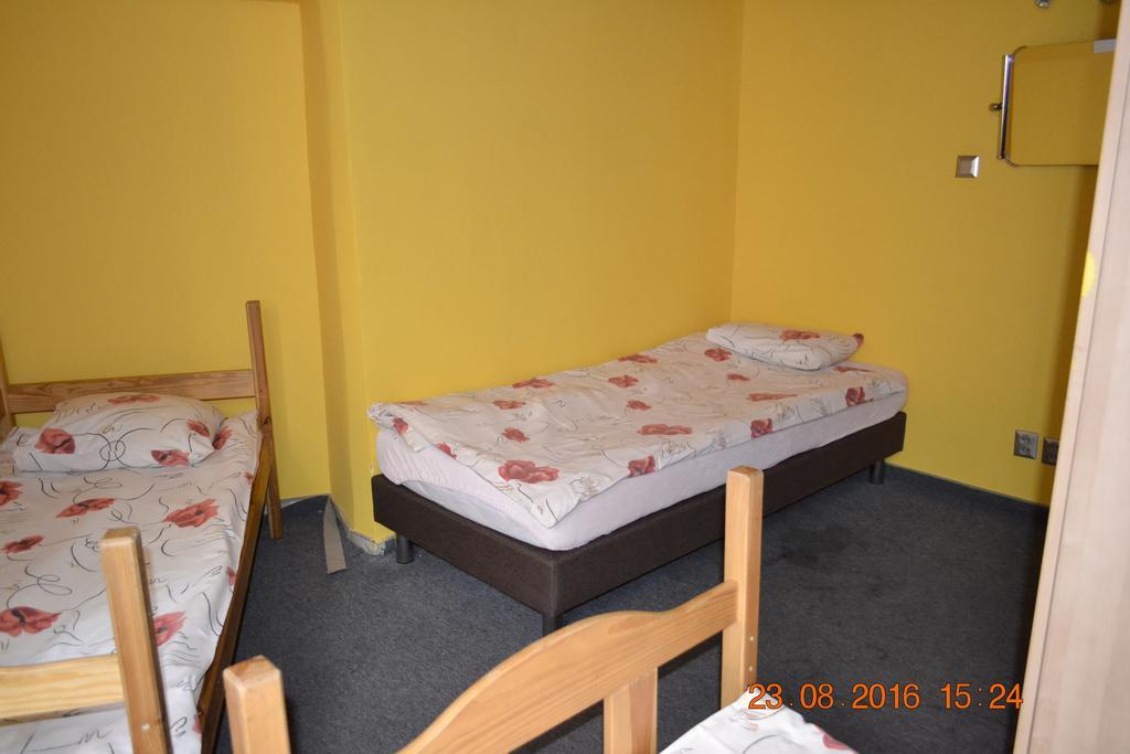 Honey Hostel Krakow Exterior photo